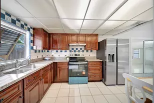 310 SW 78th Terrace, North Lauderdale, FL 33068 - Photo 15