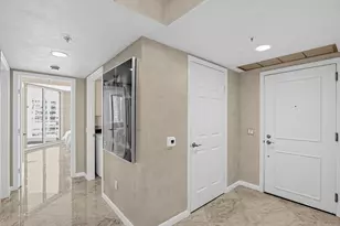 411 N New River Dr E, Fort Lauderdale, FL 33301 - Photo 33