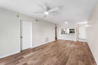 12790 Briarlake Drive #204, Palm Beach Gardens, FL 33418 - Photo 7
