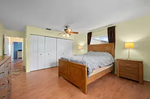 9704 NW 67th St, Tamarac, FL 33321 - Photo 15
