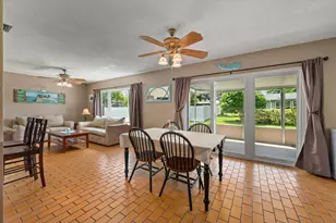 9704 NW 67th St, Tamarac, FL 33321 - Photo 5