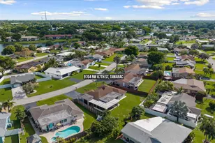 9704 NW 67th St, Tamarac, FL 33321 - Photo 41