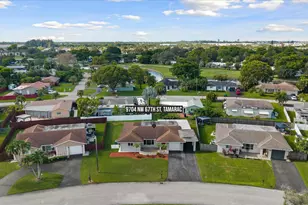 9704 NW 67th St, Tamarac, FL 33321 - Photo 33