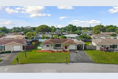 9704 NW 67th Street, Tamarac, FL 33321 - Photo 31
