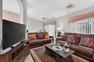 9678 Harbour Lake Cir, Boynton Beach, FL 33437 - Photo 15