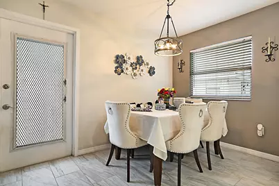 136 Tuscany B, Delray Beach, FL 33446 - Photo 7