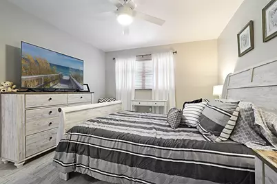 136 Tuscany B, Delray Beach, FL 33446 - Photo 15