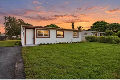 5295 Helene Place, West Palm Beach, FL 33407 - Photo 1