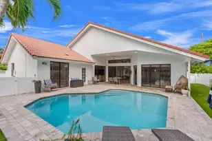 2312 NW 67th Dr, Boca Raton, FL 33496 - Photo 31