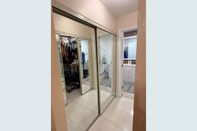 534 Springdale Circle #53-D, Palm Springs, FL 33461 - Photo 15
