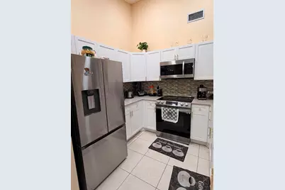 534 Springdale Circle #53-D, Palm Springs, FL 33461 - Photo 7