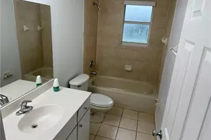 4400 Crystal Lake Dr, Deerfield Beach, FL 33064 - Photo 9