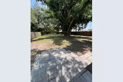 122 N 13th Street, Fort Pierce, FL 34950 - Photo 21
