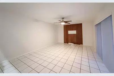 2552 SW 15th Street, Deerfield Beach, FL 33442 - Photo 11