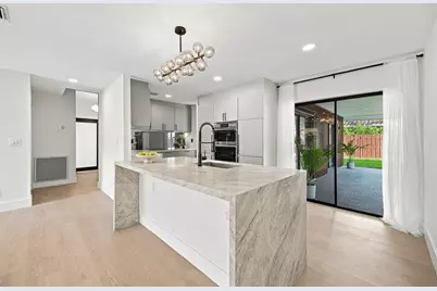 10742 NW 18th Court, Coral Springs, FL 33071 - Photo 3