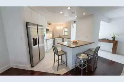 5900 Camino Del Sol #302, Boca Raton, FL 33433 - Photo 7