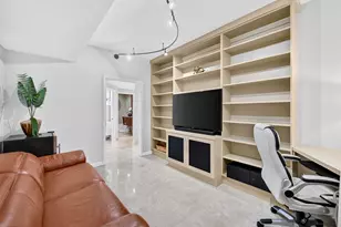 100 S Birch Rd, Fort Lauderdale, FL 33316 - Photo 43