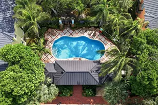 1009 W Heritage Club Cir, Delray Beach, FL 33483 - Photo 5
