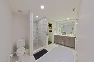 1009 W Heritage Club Cir, Delray Beach, FL 33483 - Photo 49