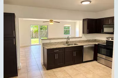 5260 NE 16th Avenue, Pompano Beach, FL 33064 - Photo 9