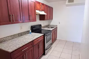 635 NW 22nd Rd, Fort Lauderdale, FL 33311 - Photo 5
