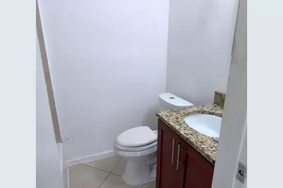 635 NW 22nd Road, Fort Lauderdale, FL 33311 - Photo 25