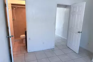 635 NW 22nd Rd, Fort Lauderdale, FL 33311 - Photo 15