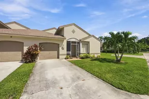 9733 Boca Gardens Cir N, Boca Raton, FL 33496 - Photo 3