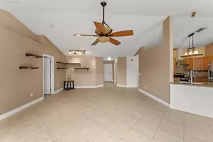 674 SW Lucero Dr, Port Saint Lucie, FL 34983 - Photo 27