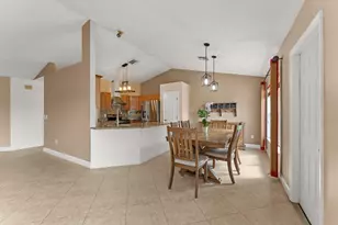 674 SW Lucero Dr, Port Saint Lucie, FL 34983 - Photo 17