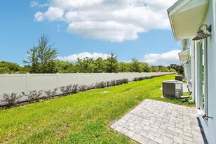 642 Salisbury Cir, Fort Pierce, FL 34982 - Photo 23