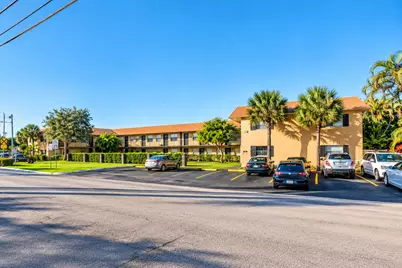 1401 NE 17th Court, Fort Lauderdale, FL 33305 - Photo 9