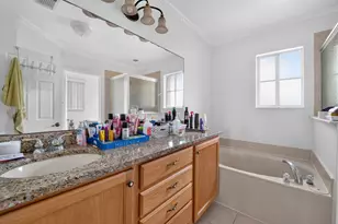 672 Gazetta Way, West Palm Beach, FL 33413 - Photo 35