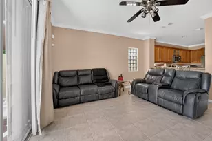 672 Gazetta Way, West Palm Beach, FL 33413 - Photo 31