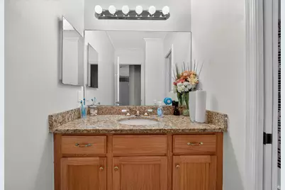 672 Gazetta Way, West Palm Beach, FL 33413 - Photo 41