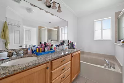 672 Gazetta Way, West Palm Beach, FL 33413 - Photo 35