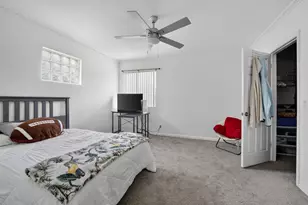 672 Gazetta Way, West Palm Beach, FL 33413 - Photo 43