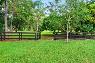 11356 Ira Ln, Lake Worth, FL 33449 - Photo 25