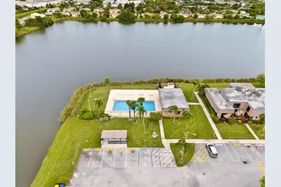 3402 Waterview Circle #B, Palm Springs, FL 33461 - Photo 39