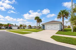 521 Cherimoya St, Fort Pierce, FL 34981 - Photo 3