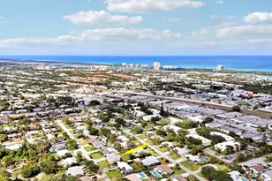 1518 Summer Ave, Jupiter, FL 33469 - Photo 51