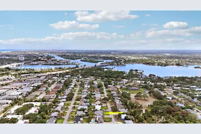 1518 Summer Avenue, Jupiter, FL 33469 - Photo 47