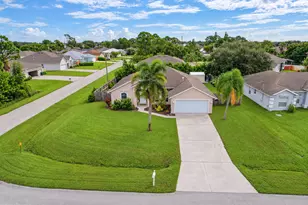 103 SW Pilsner Cir, Port Saint Lucie, FL 34953 - Photo 29