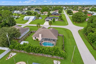 103 SW Pilsner Circle, Port Saint Lucie, FL 34953 - Photo 31