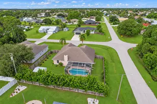 103 SW Pilsner Cir, Port Saint Lucie, FL 34953 - Photo 31