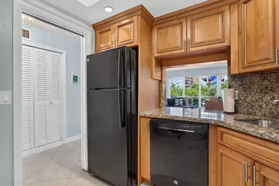 133 N Pompano Beach Boulevard #108, Pompano Beach, FL 33062 - Photo 15