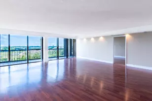 2480 Presidential Way, West Palm Beach, FL 33401 - Photo 7
