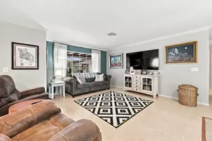 180 NE Surfside Ave, Port Saint Lucie, FL 34983 - Photo 5