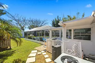 2031 SE New York St, Port Saint Lucie, FL 34952 - Photo 19