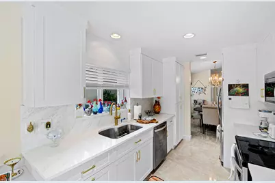 11270 Cloverleaf Circle, Boca Raton, FL 33428 - Photo 13
